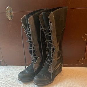 Sorel Joan of Arctic wedge tall, black boots